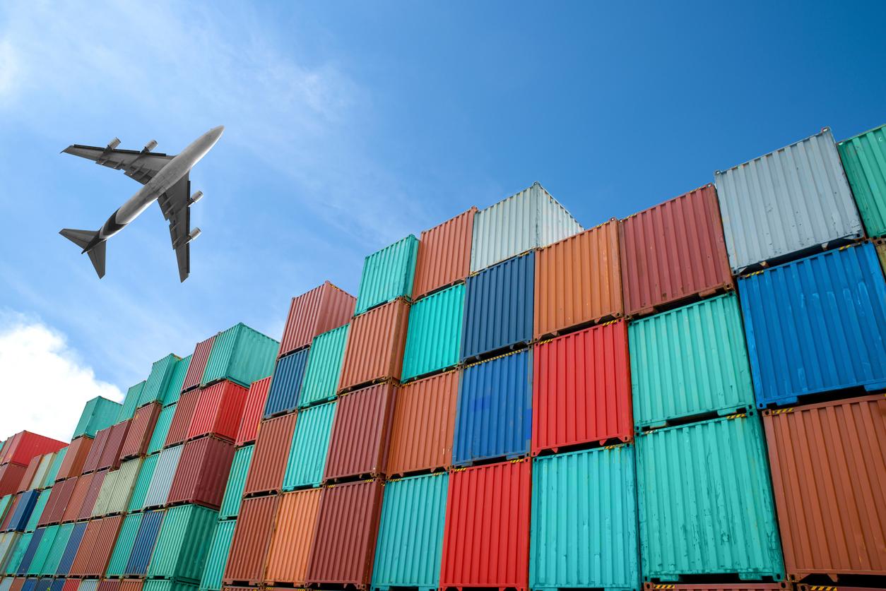 moving via air freight